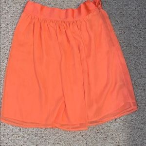 Coral flowy skirt NWT. Size small